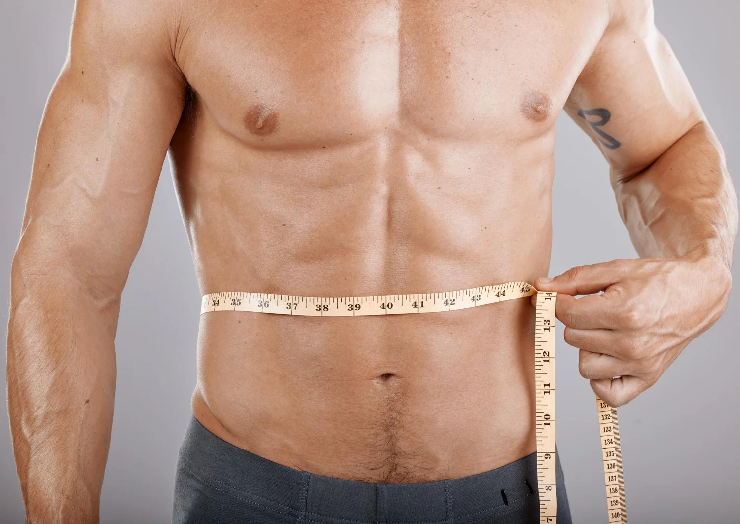 Lipo Gladiadora: A arte de esculpir o físico masculino